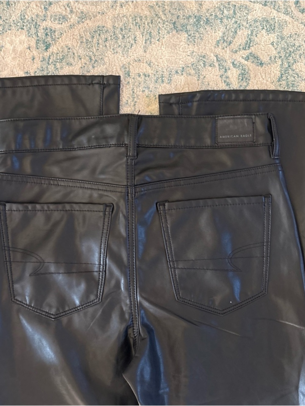 American Eagle Black Faux Leather Flare leg Rocker Party Concert - Picture 6 of 12